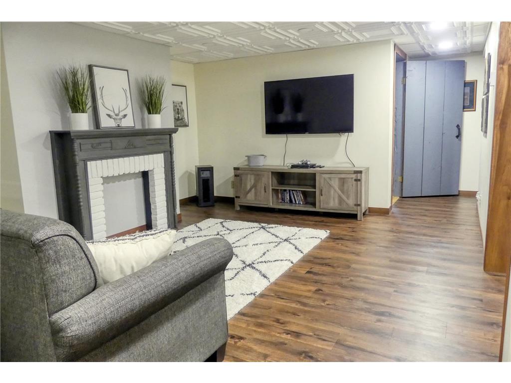 871 207th Street Dresser WI 54009 - Lotus Lake 7027256 image27