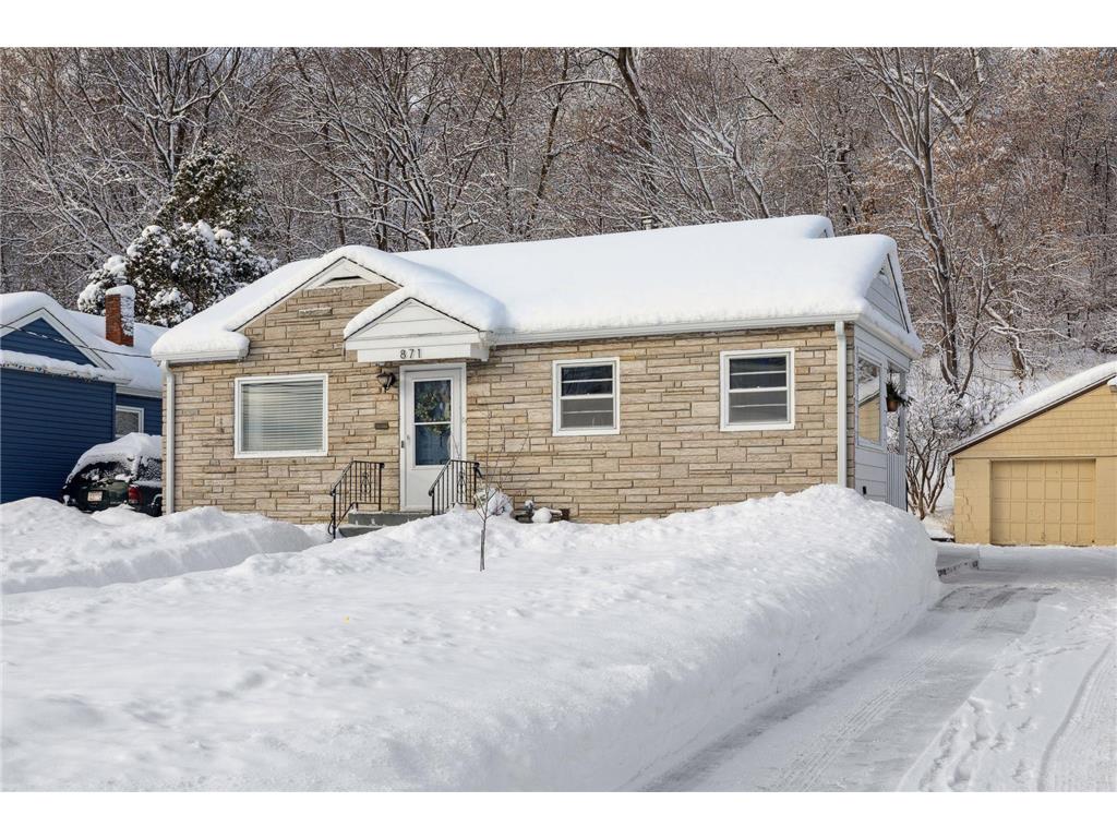 871 Lexington Parkway S Saint Paul MN 55116 6319814 image1