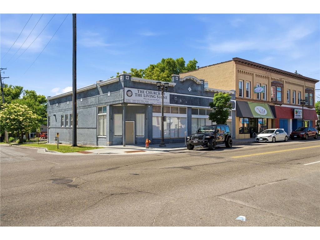871 Payne Avenue Saint Paul MN 55130 7109003 image2