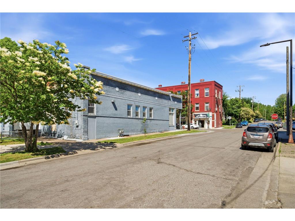 871 Payne Avenue Saint Paul MN 55130 7109003 image8