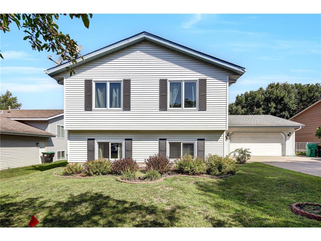 8710 N Brook Avenue N Brooklyn Park MN 55428 6423092 image1