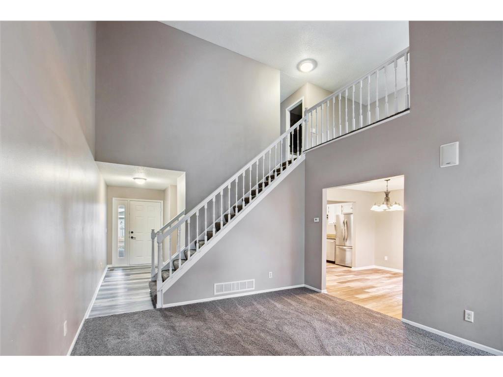 8710 Norway Street NW Coon Rapids MN 55433 6622210 image1