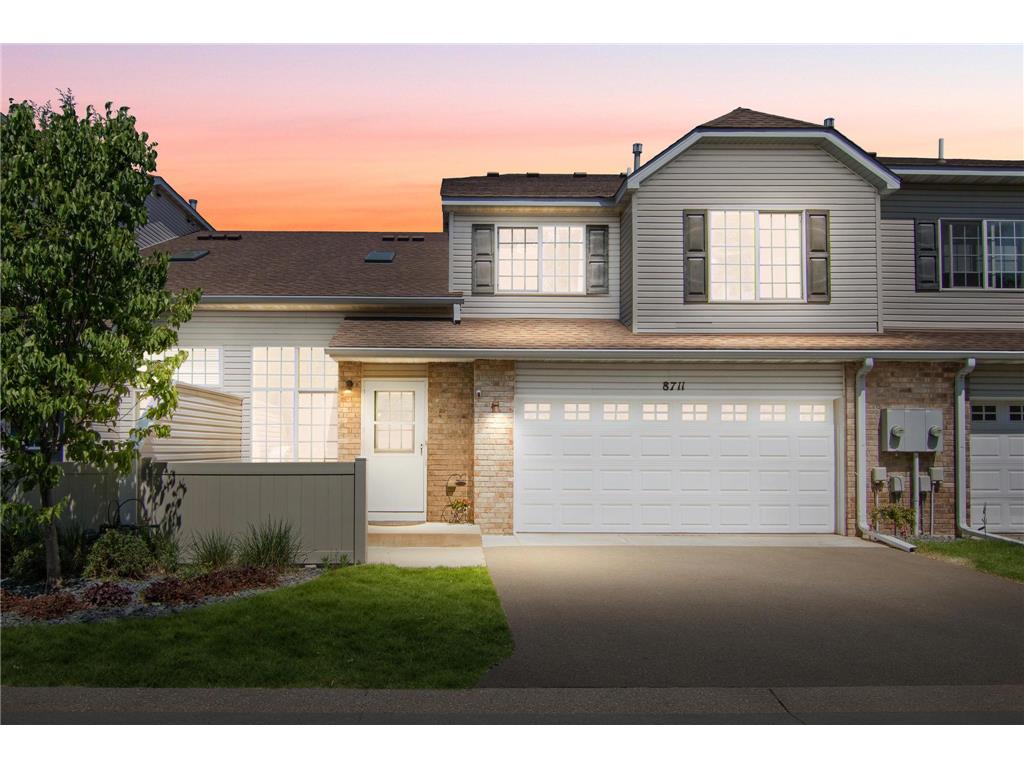 8711 Hastings Court NE Blaine MN 55449 6536987 image1