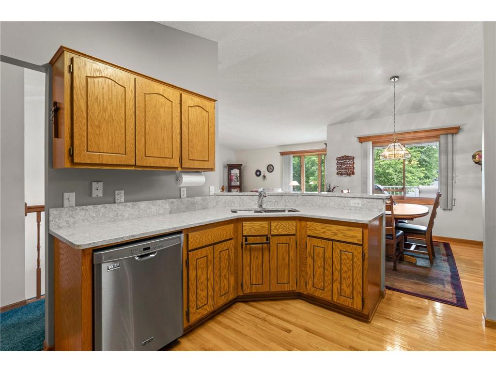 8712 Norway Street NW Coon Rapids MN 55433 7095907 image22
