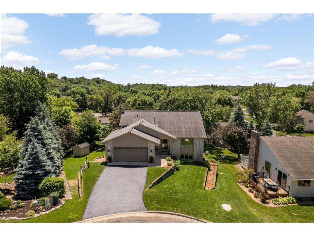 8713 Lakeview Circle Bloomington MN 55438 7094378 image1