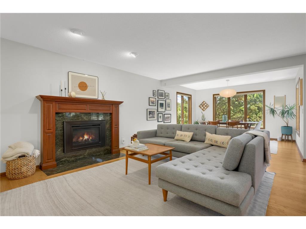 8713 Lakeview Circle Bloomington MN 55438 7094378 image19