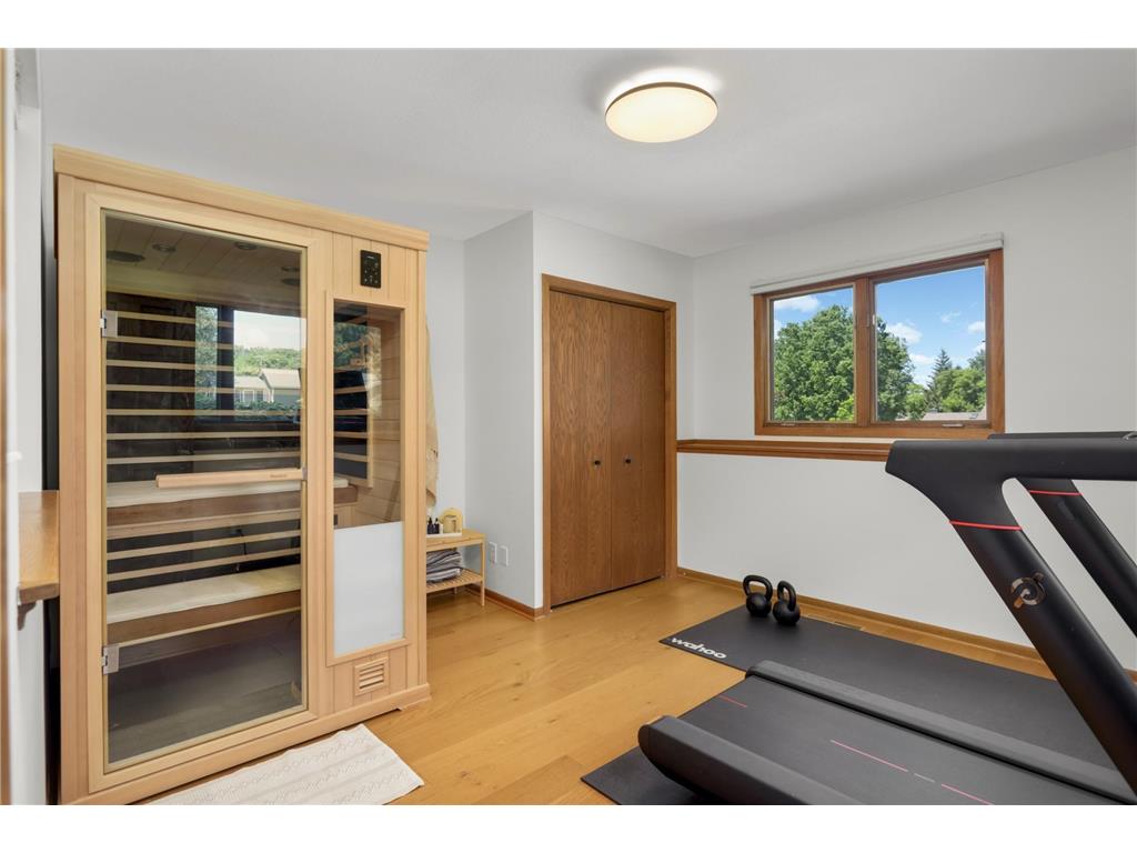 8713 Lakeview Circle Bloomington MN 55438 7094378 image31