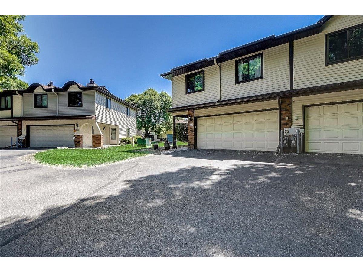 8715 Maplebrook Parkway N, Brooklyn Park, MN, 55445 MLS 6014446