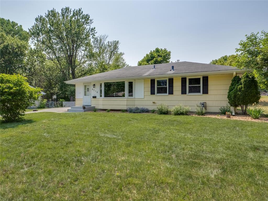 8716 Colfax Avenue S Bloomington MN 55420 6384280 image1