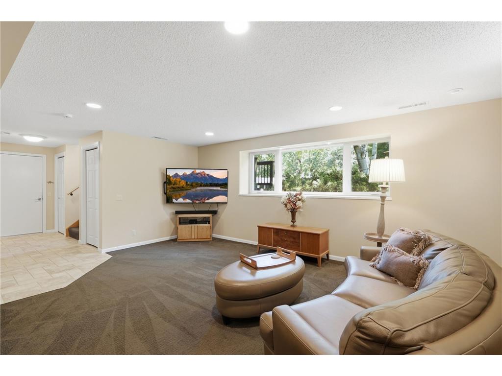 8716 Virginia Avenue S Bloomington MN 55438 7099838 image33