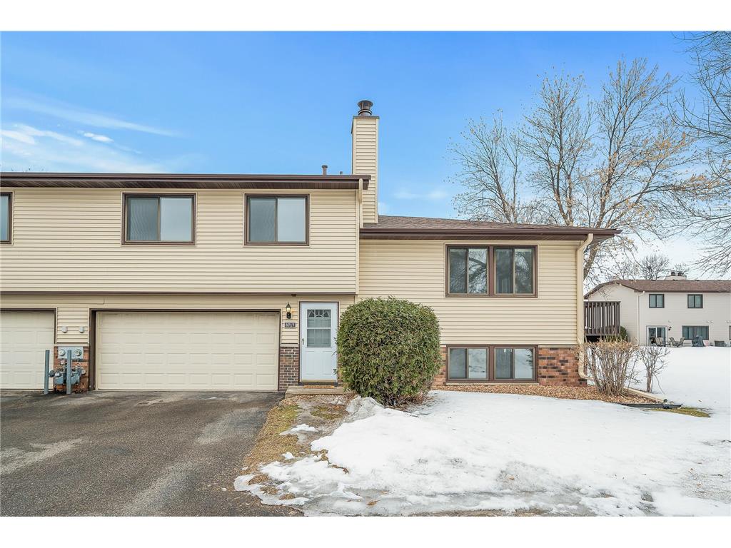 8717 N Maplebrook Circle, Brooklyn Park, MN, 55445 MLS 6345519