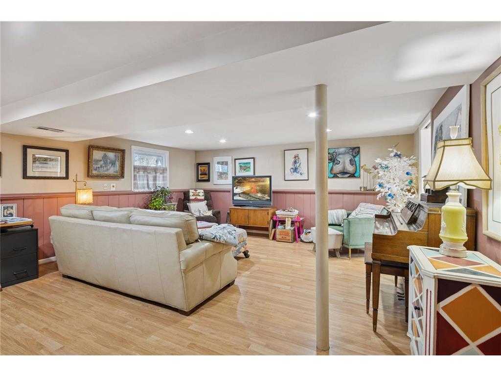 8717 Oxborough Avenue S Bloomington MN 55437 7007448 image31