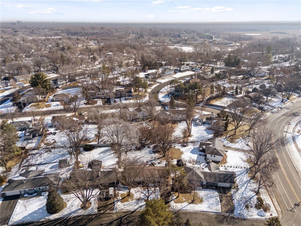 8717 Oxborough Avenue S Bloomington MN 55437 7007448 image45