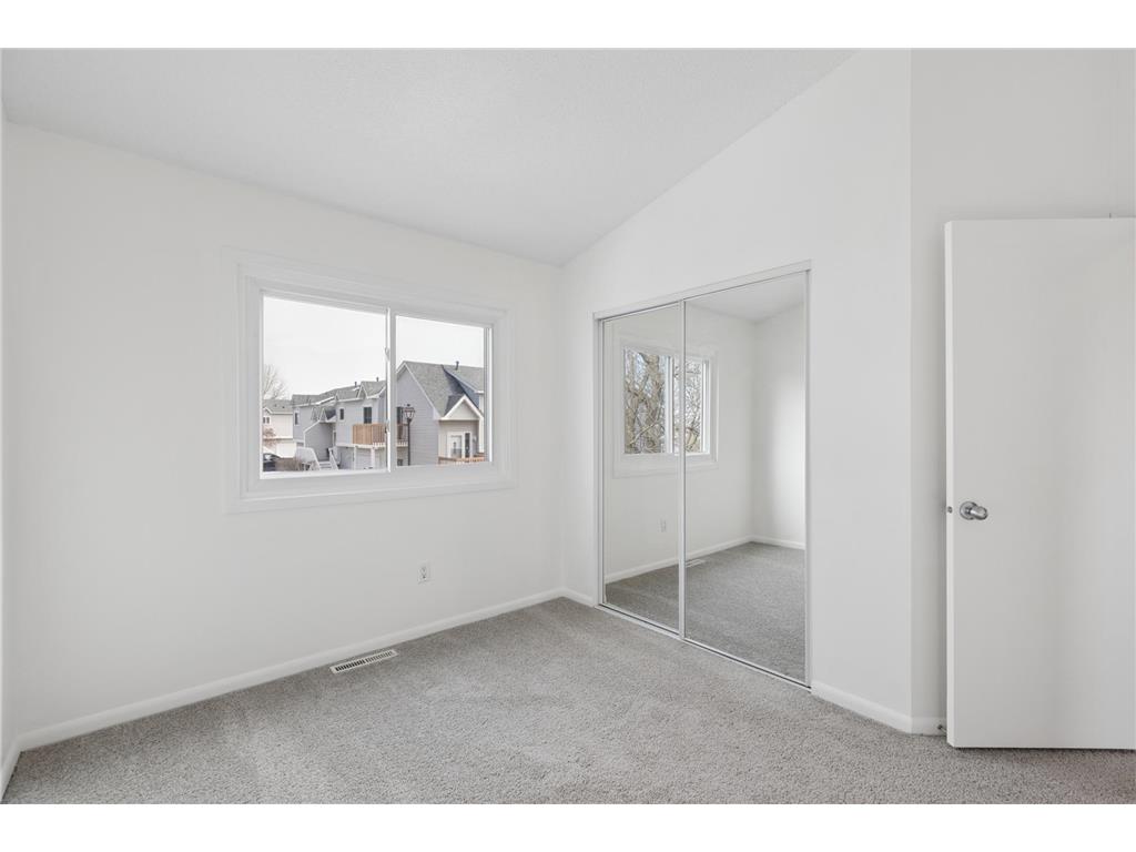 8718 Glasgow Lane Saint Bonifacius MN 55375 7041300 image11