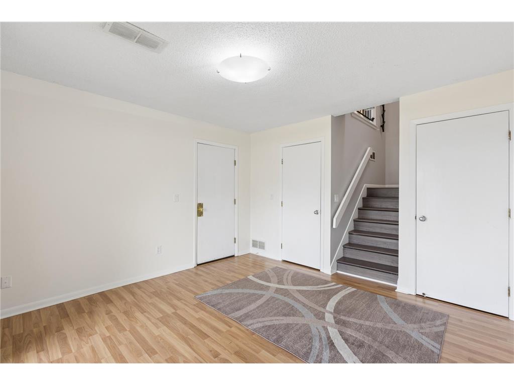 8718 Glasgow Lane Saint Bonifacius MN 55375 7041300 image16