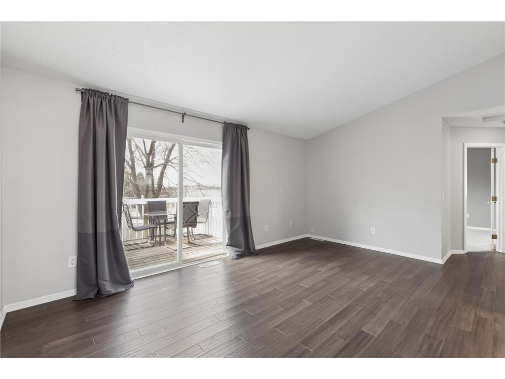 8718 Glasgow Lane Saint Bonifacius MN 55375 7041300 image2