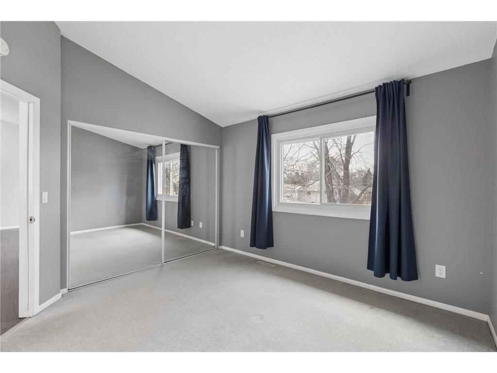 8718 Glasgow Lane Saint Bonifacius MN 55375 7041300 image9