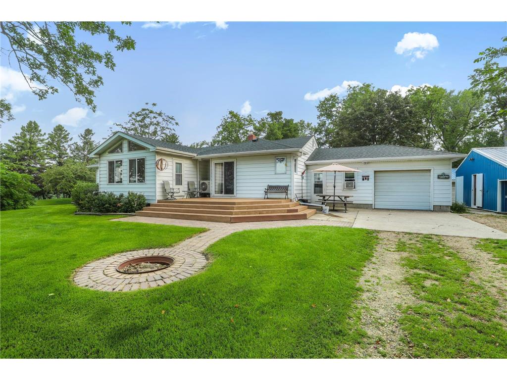 87192 510th Street Buffalo Lake MN 55314 6769565 image1