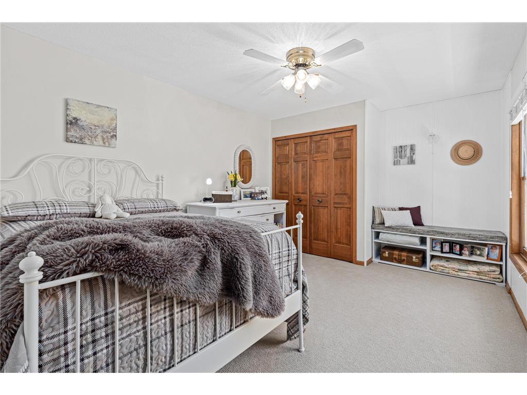 872 Westview Drive Shoreview MN 55126 7073672 image24