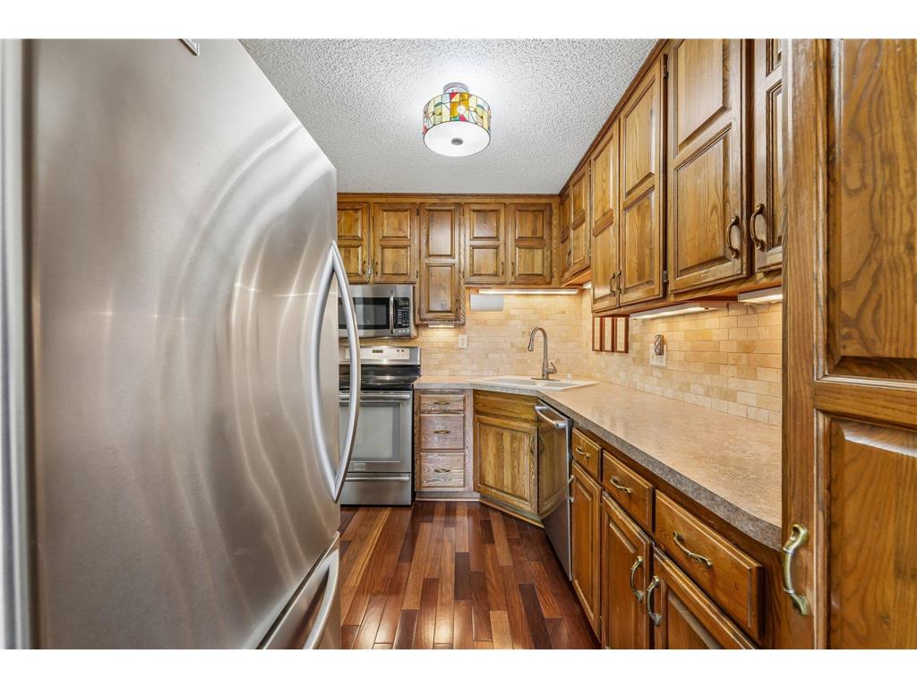 8720 N Maplebrook Circle Brooklyn Park MN 55445 7075701 image13