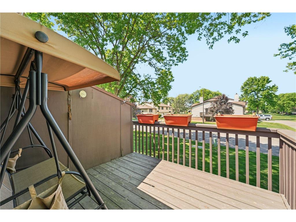 8720 N Maplebrook Circle Brooklyn Park MN 55445 7075701 image18