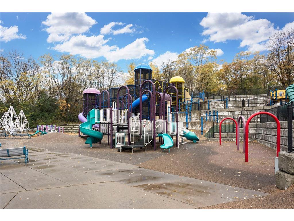8721 Columbus Avenue S Bloomington MN 55420 7069583 image27
