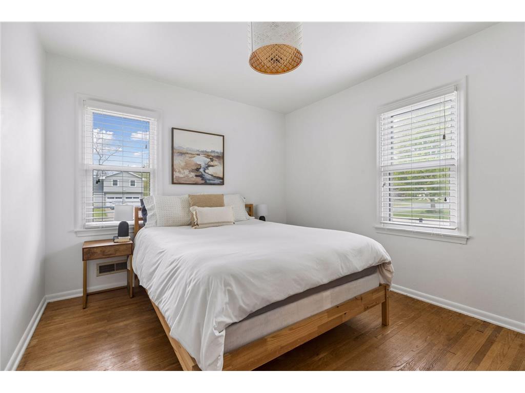 8721 Columbus Avenue S Bloomington MN 55420 7069583 image6
