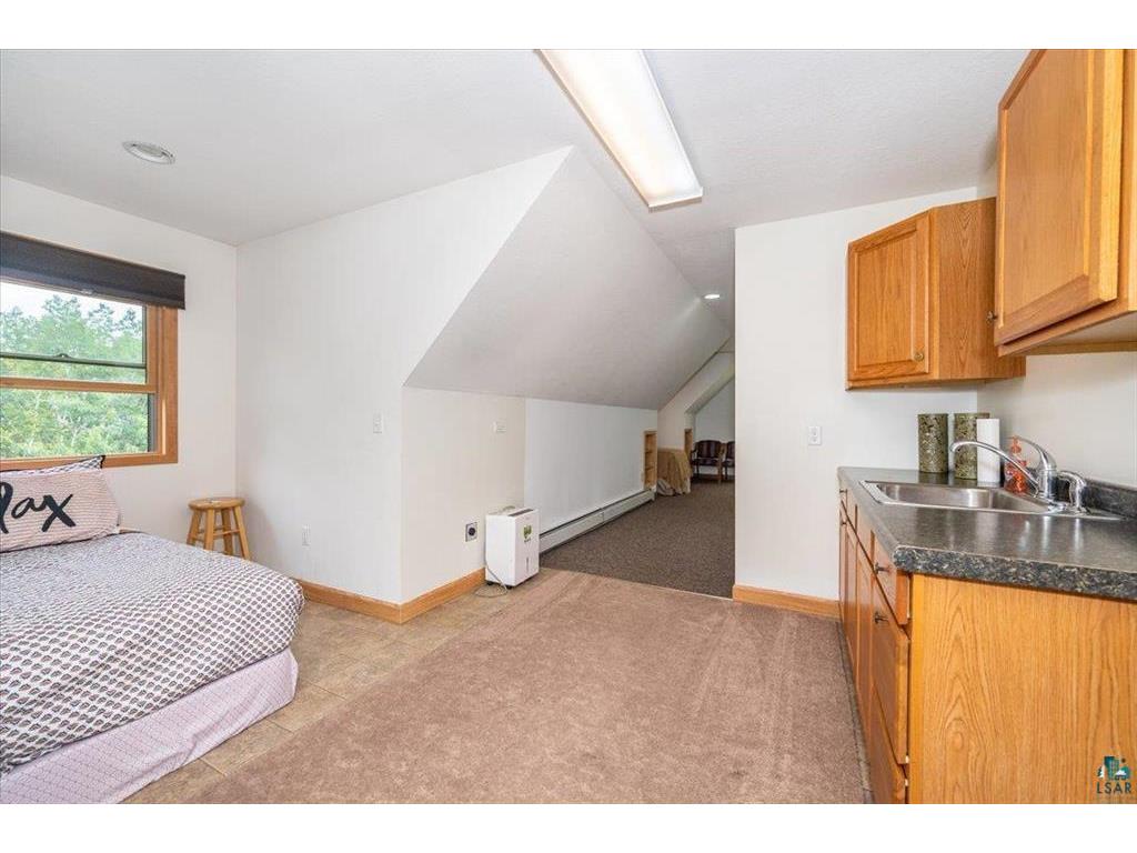 8721 W Skyline Parkway, Duluth, MN, 55810 MLS 6512319 Edina Realty