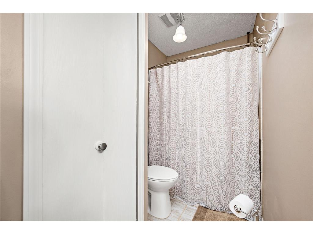 8723 Maplebrook Parkway N Brooklyn Park MN 55445 7102975 image17