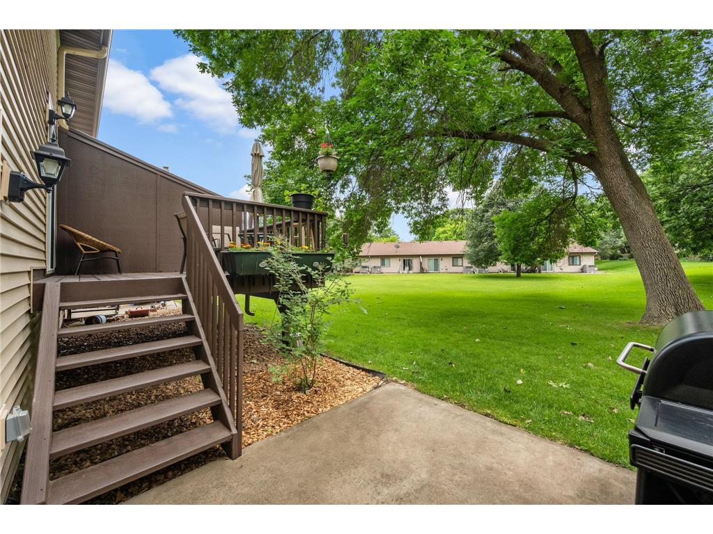 8723 Maplebrook Parkway N Brooklyn Park MN 55445 7102975 image26