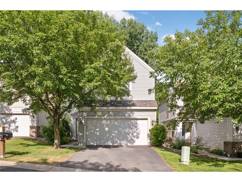 8723 N Bay Drive Chanhassen MN 55317 - Riley 6390768 image1