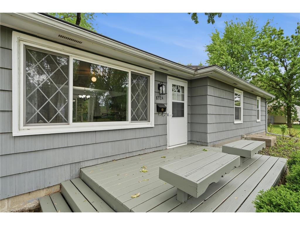 8724 1st Avenue S Bloomington MN 55420 7027115 image1