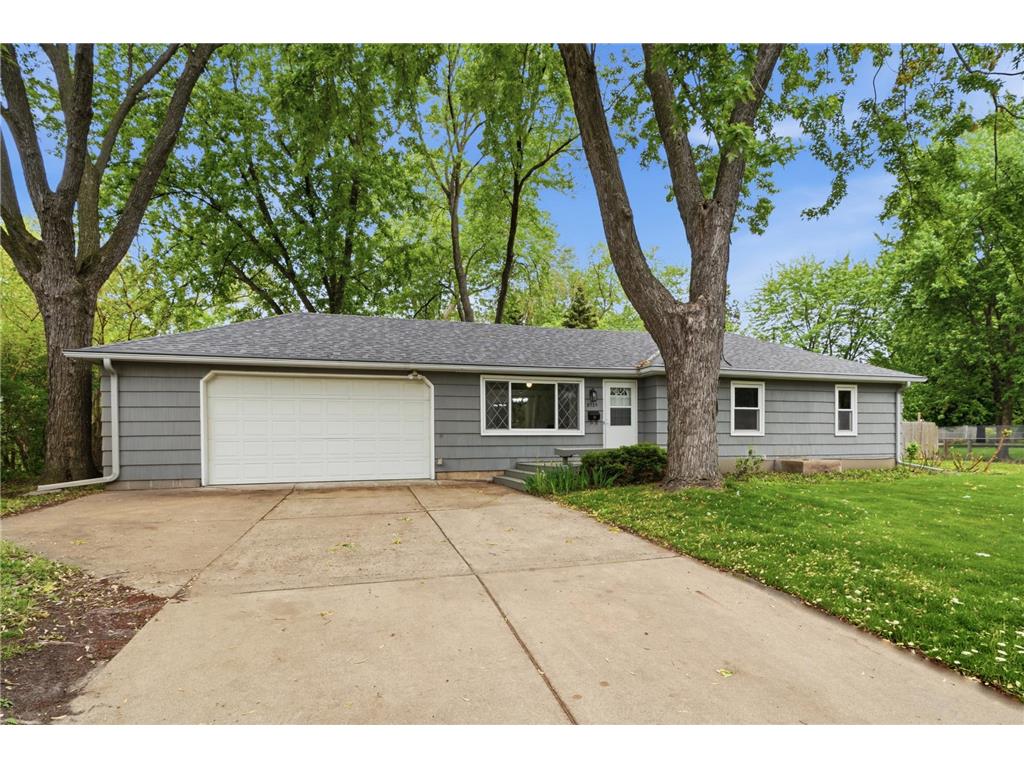 8724 1st Avenue S Bloomington MN 55420 7027115 image2