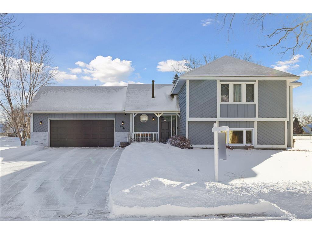 8724 Loch Lomond Boulevard Brooklyn Park MN 55443 7003250 image1