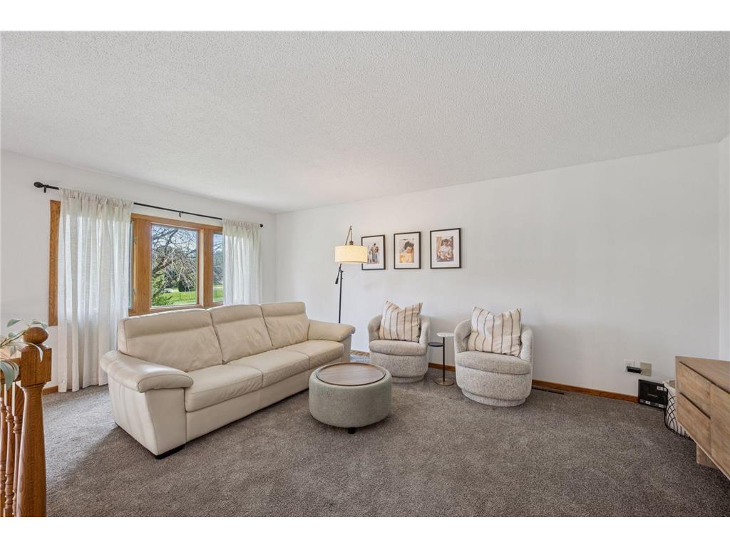 8724 Loch Lomond Boulevard Brooklyn Park MN 55443 7003250 image15