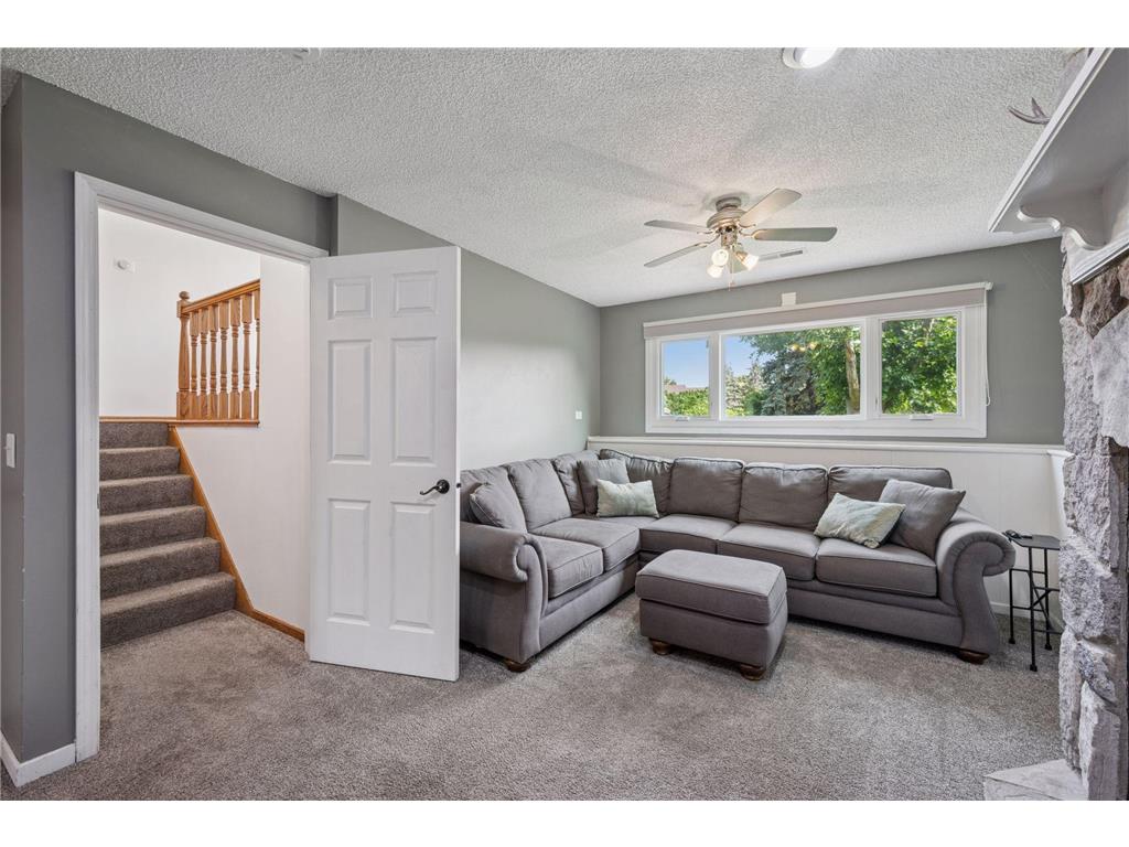 8724 Loch Lomond Boulevard Brooklyn Park MN 55443 7003250 image24