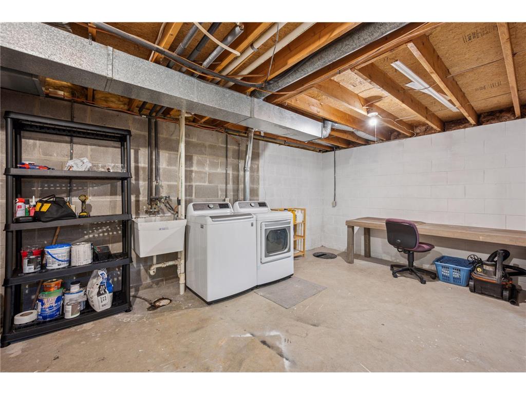 8724 Loch Lomond Boulevard Brooklyn Park MN 55443 7003250 image30