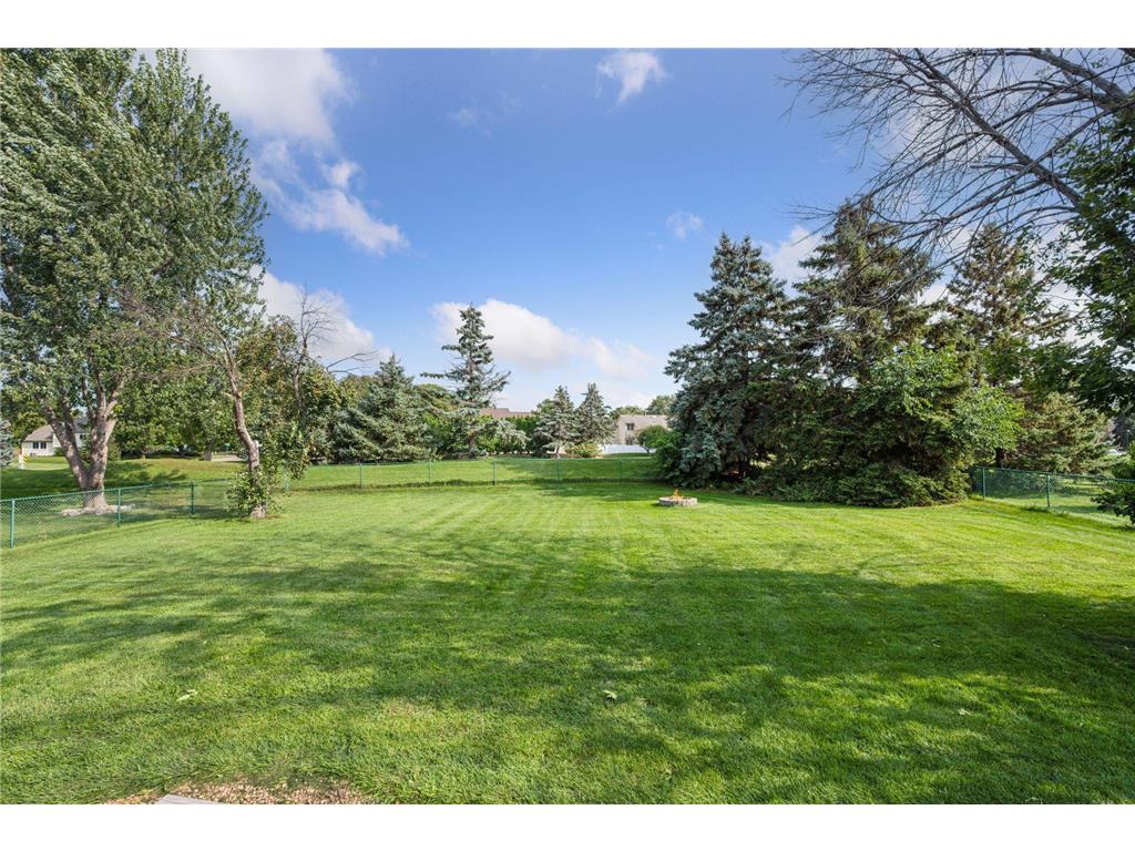 8724 Loch Lomond Boulevard Brooklyn Park MN 55443 7003250 image37