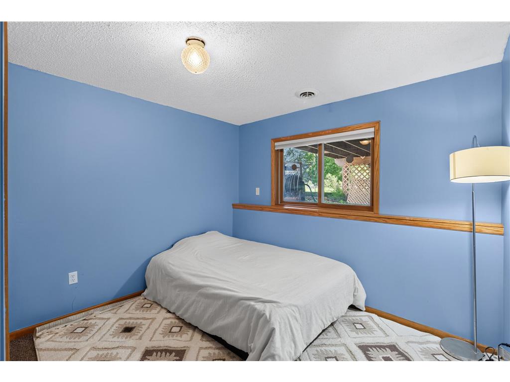 8725 Queens Gardens Brooklyn Park MN 55443 7097037 image13