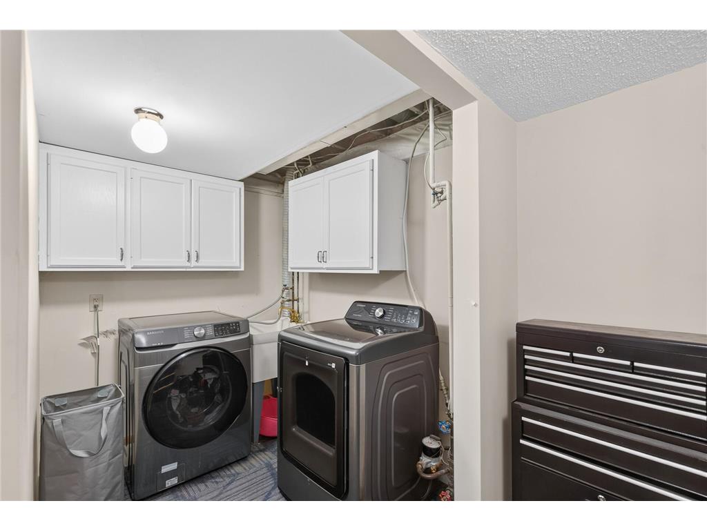 8725 Queens Gardens Brooklyn Park MN 55443 7097037 image21