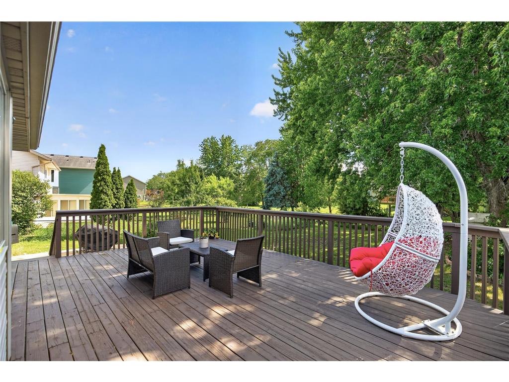 8725 Queens Gardens Brooklyn Park MN 55443 7097037 image22