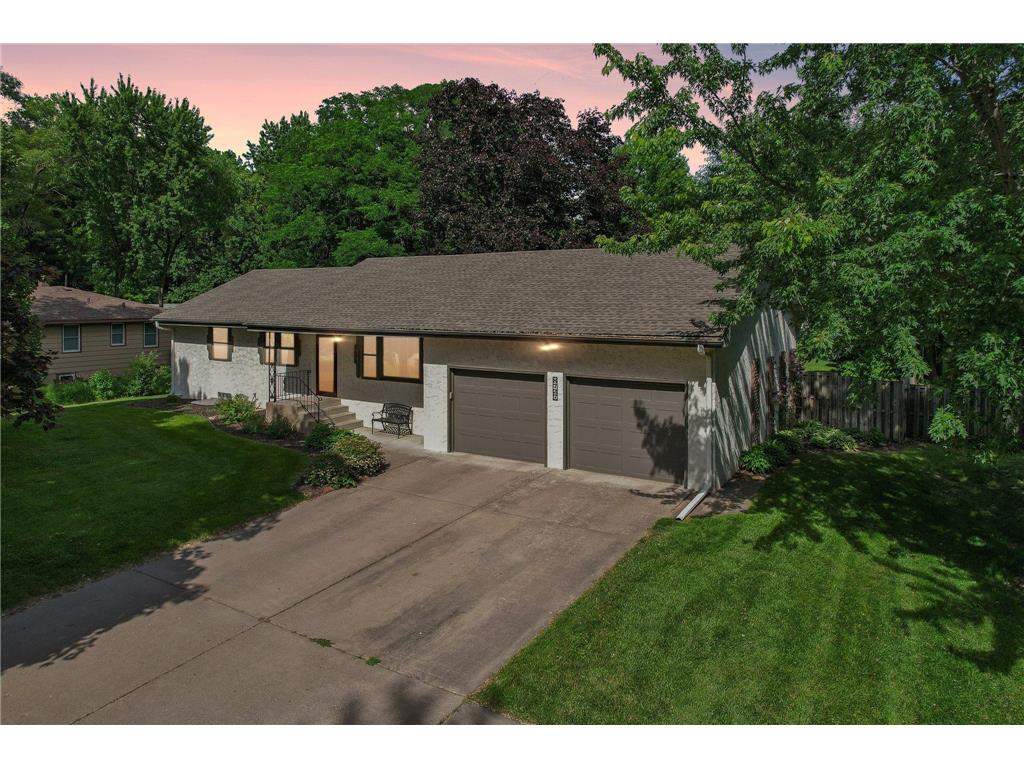 8727 Baltimore Street NE Blaine MN 55449 7089751 image1