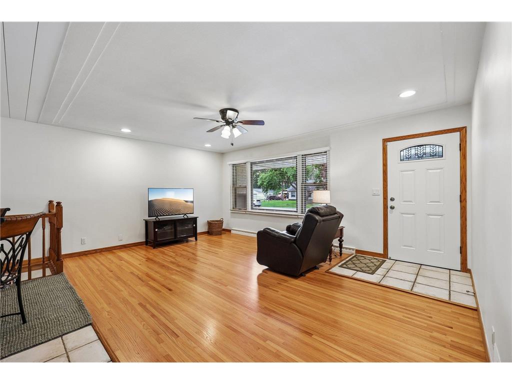 8727 Baltimore Street NE Blaine MN 55449 7089751 image6