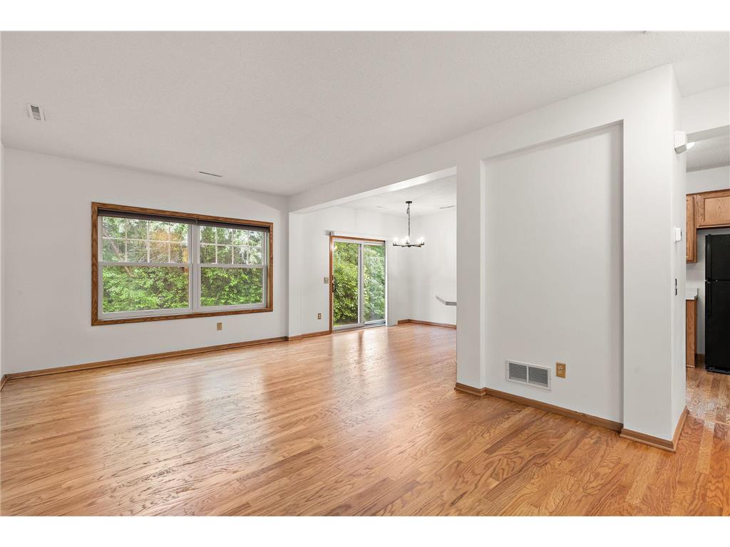 8727 N Bay Drive Chanhassen MN 55317 - Riley 7089453 image10