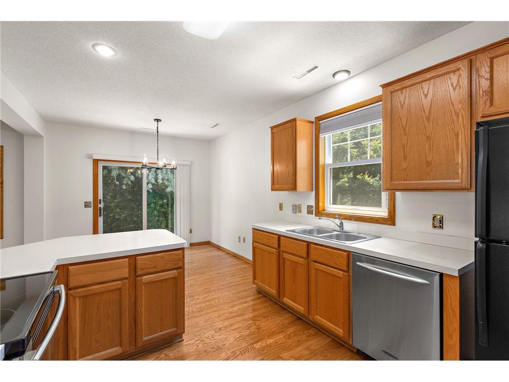 8727 N Bay Drive Chanhassen MN 55317 - Riley 7089453 image14