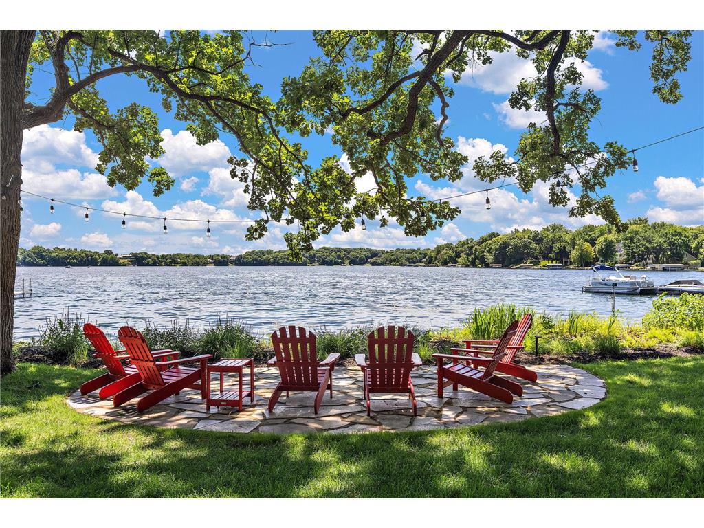 8727 N Bay Drive Chanhassen MN 55317 - Riley 7089453 image2