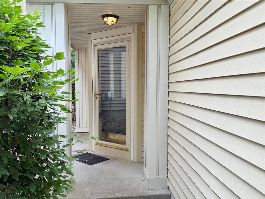 8727 N Bay Drive Chanhassen MN 55317 - Riley 7089453 image5