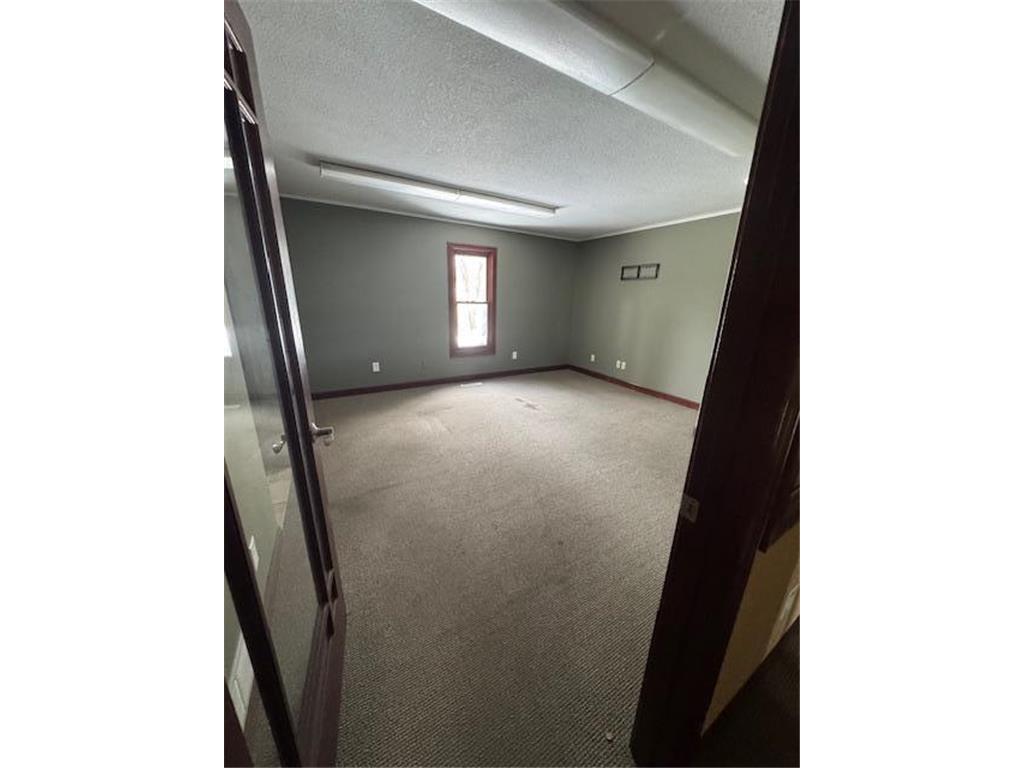 8729 Central Avenue NE Blaine MN 55434 6826062 image13