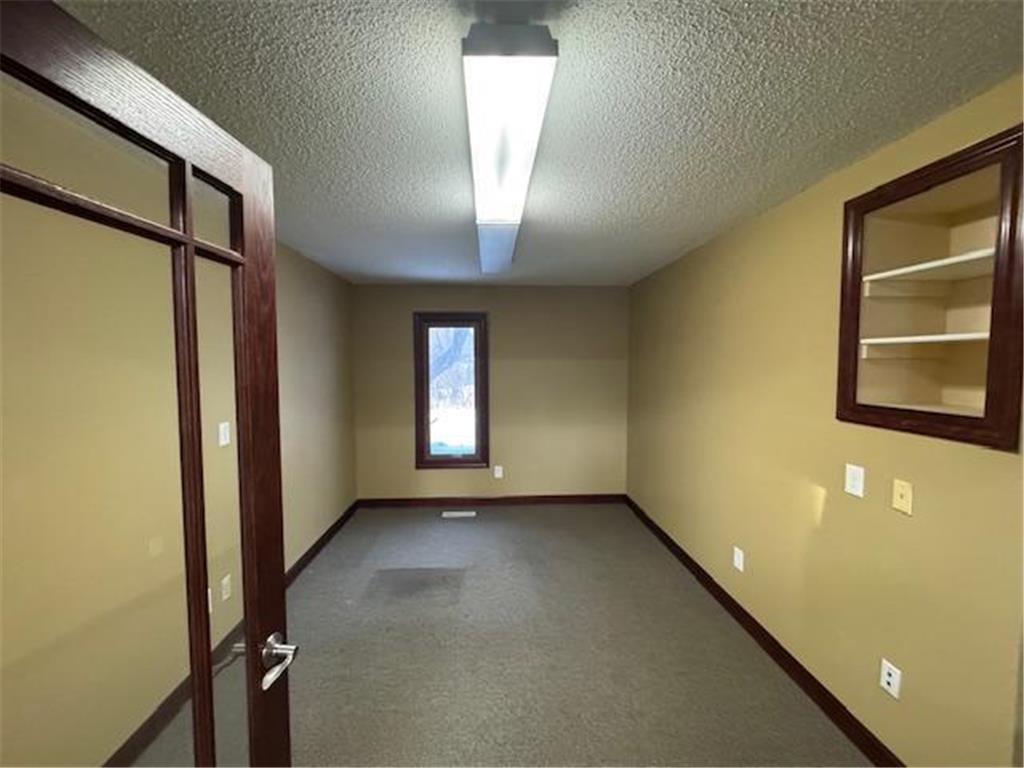 8729 Central Avenue NE Blaine MN 55434 6826062 image5