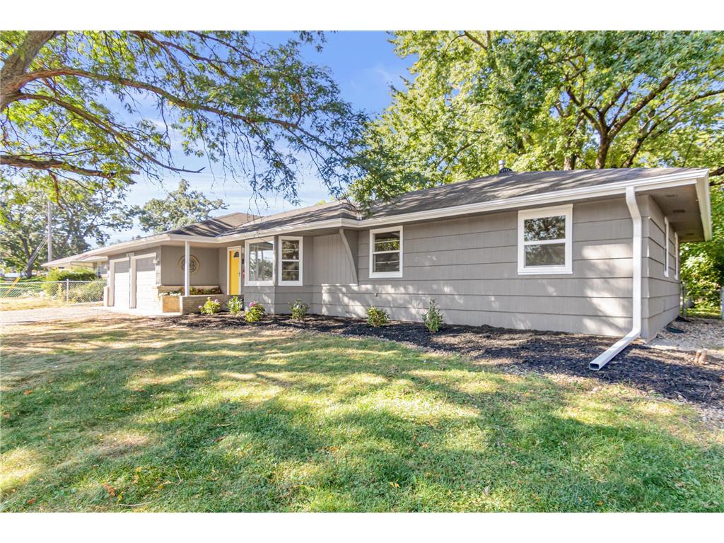 8730 Penn Avenue S Bloomington MN 55431 6608023 image1